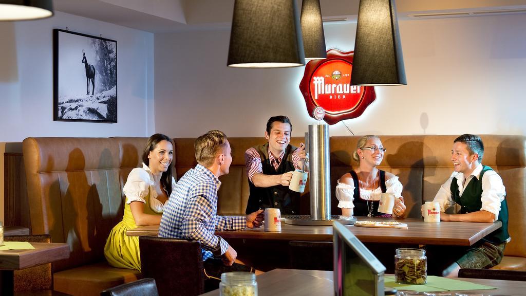 Hotel Gambswirt Tamsweg Buitenkant foto