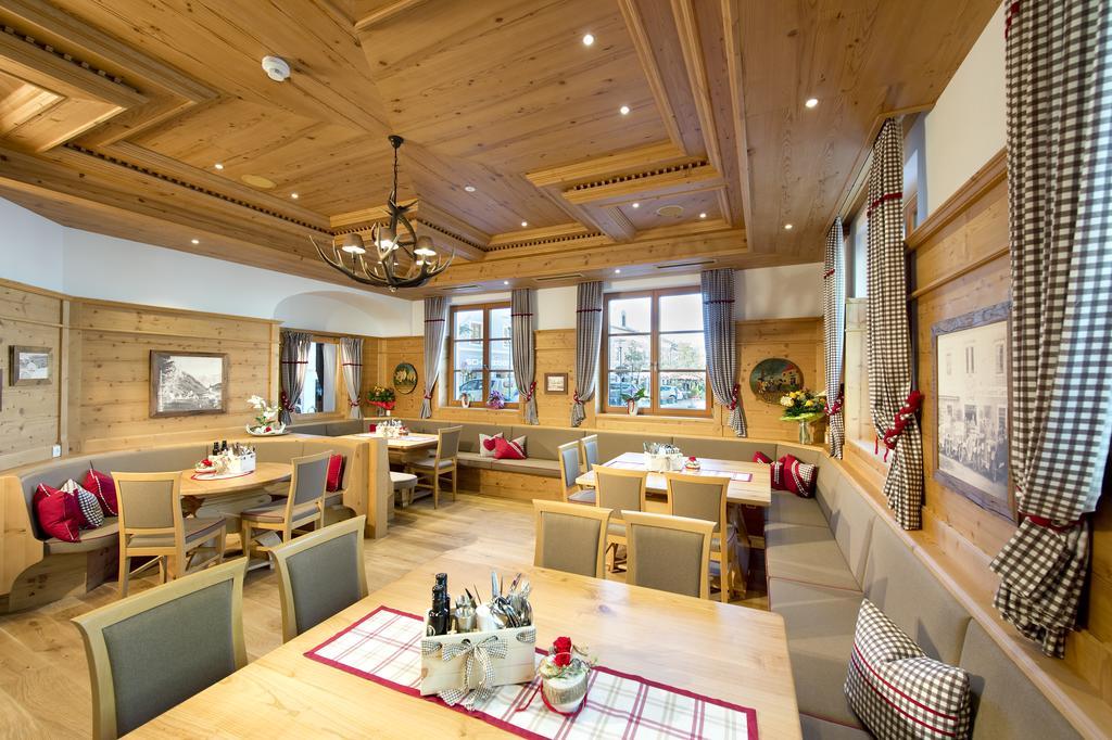 Hotel Gambswirt Tamsweg Buitenkant foto